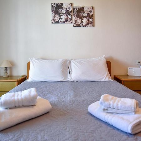 House By The Sea 2 Apartment Nea Iraklitsa Bagian luar foto
